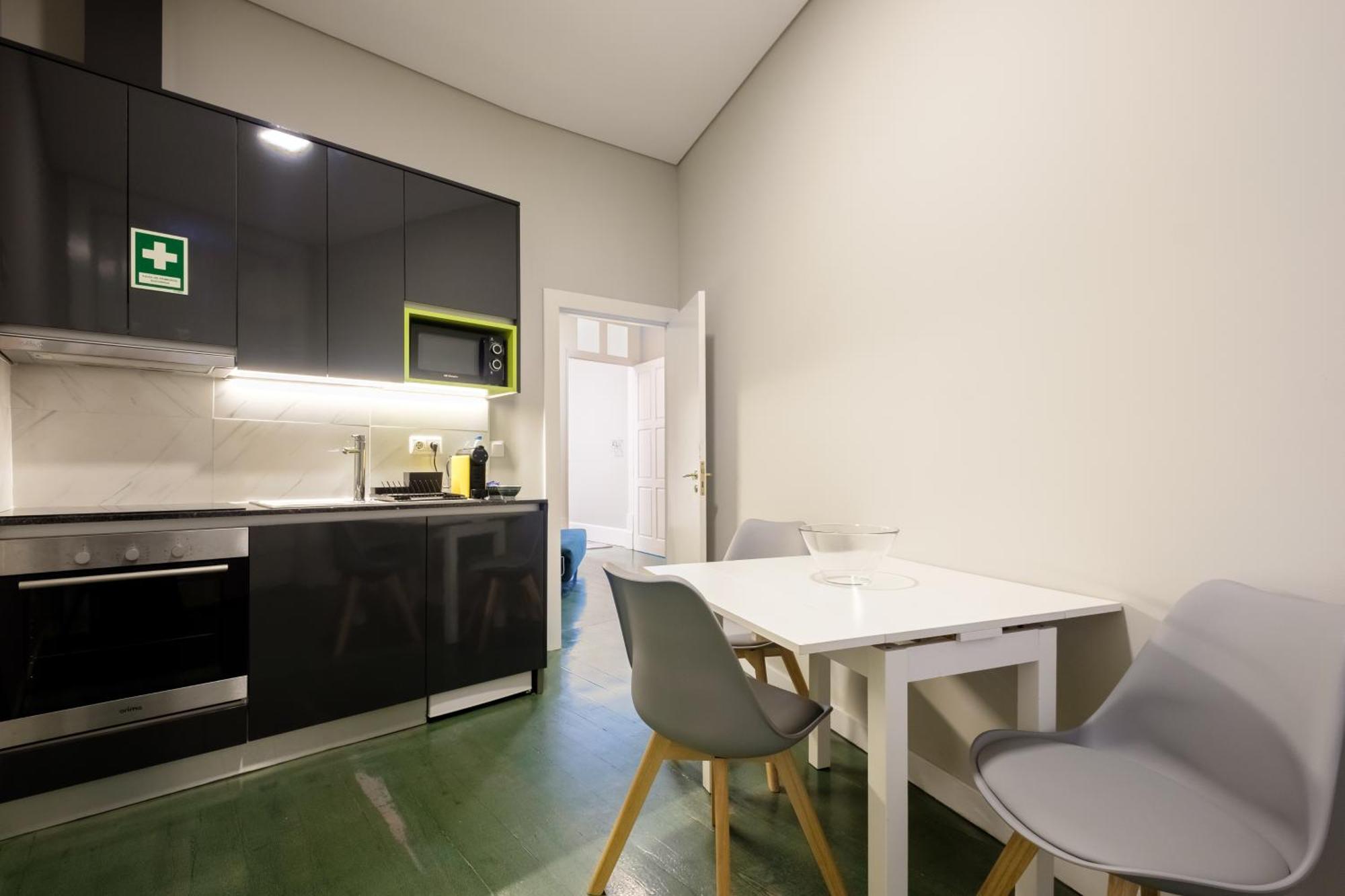 Alegria Colour Apartments Порту Экстерьер фото