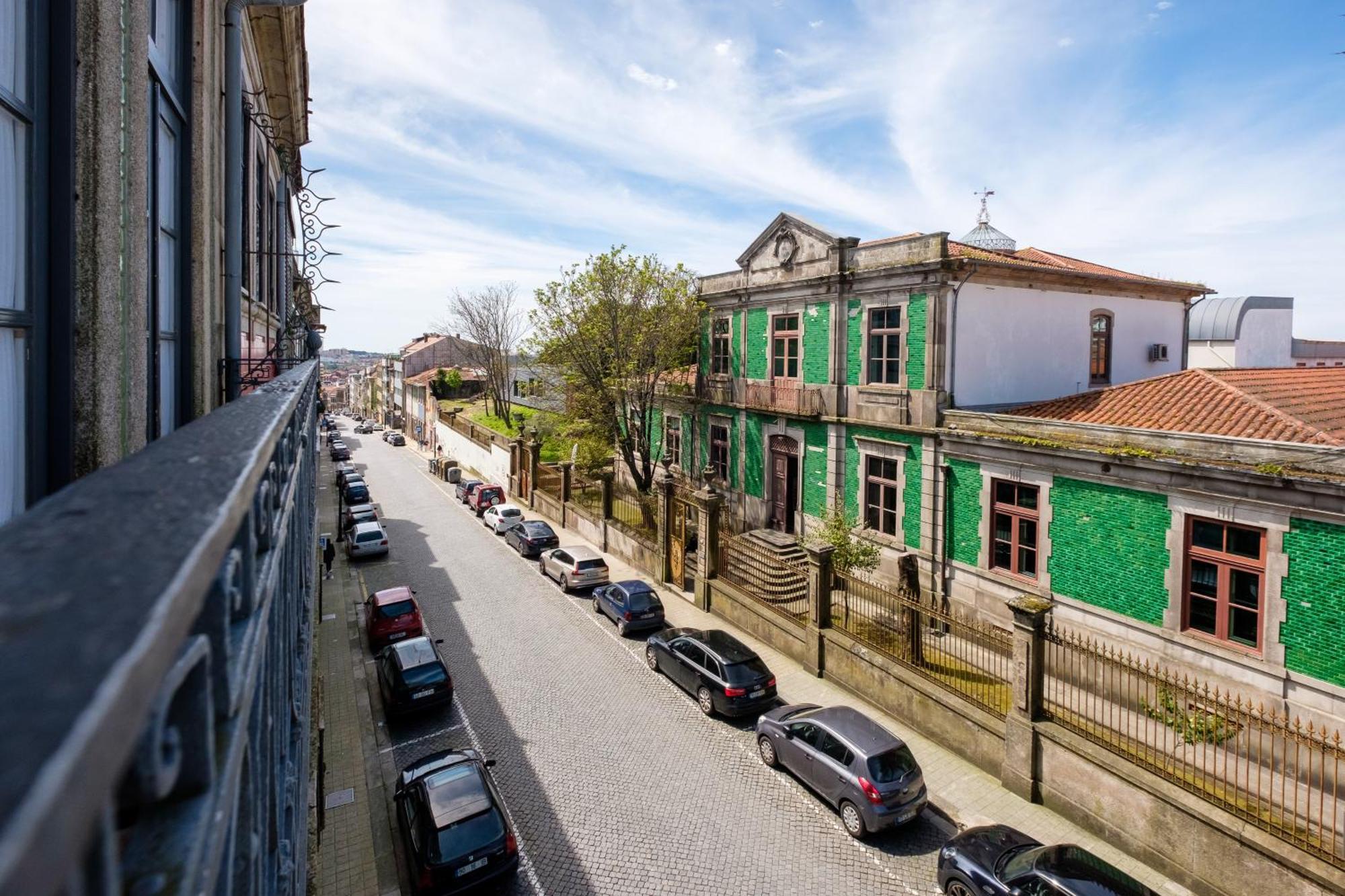Alegria Colour Apartments Порту Экстерьер фото